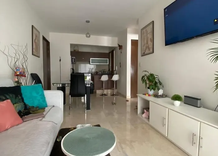 Cuarto Con Baño Privado En Departamento Moderno *